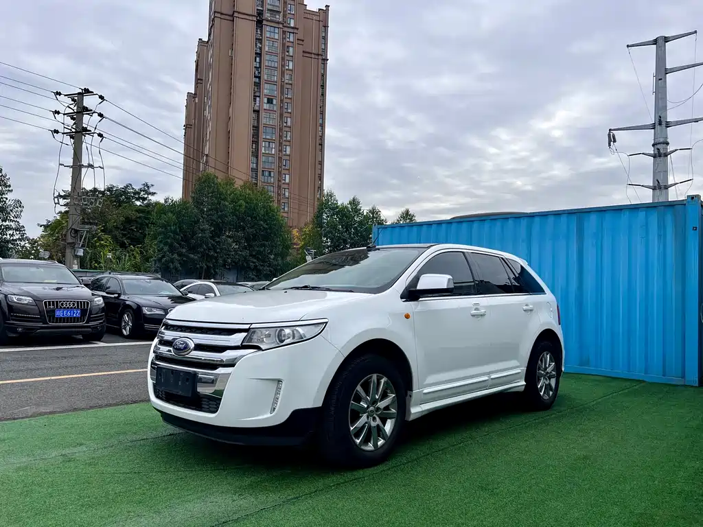 Ford Edge (Import) 2015