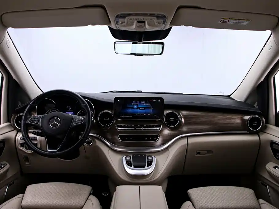 MERCEDES-BENZ V CLASS