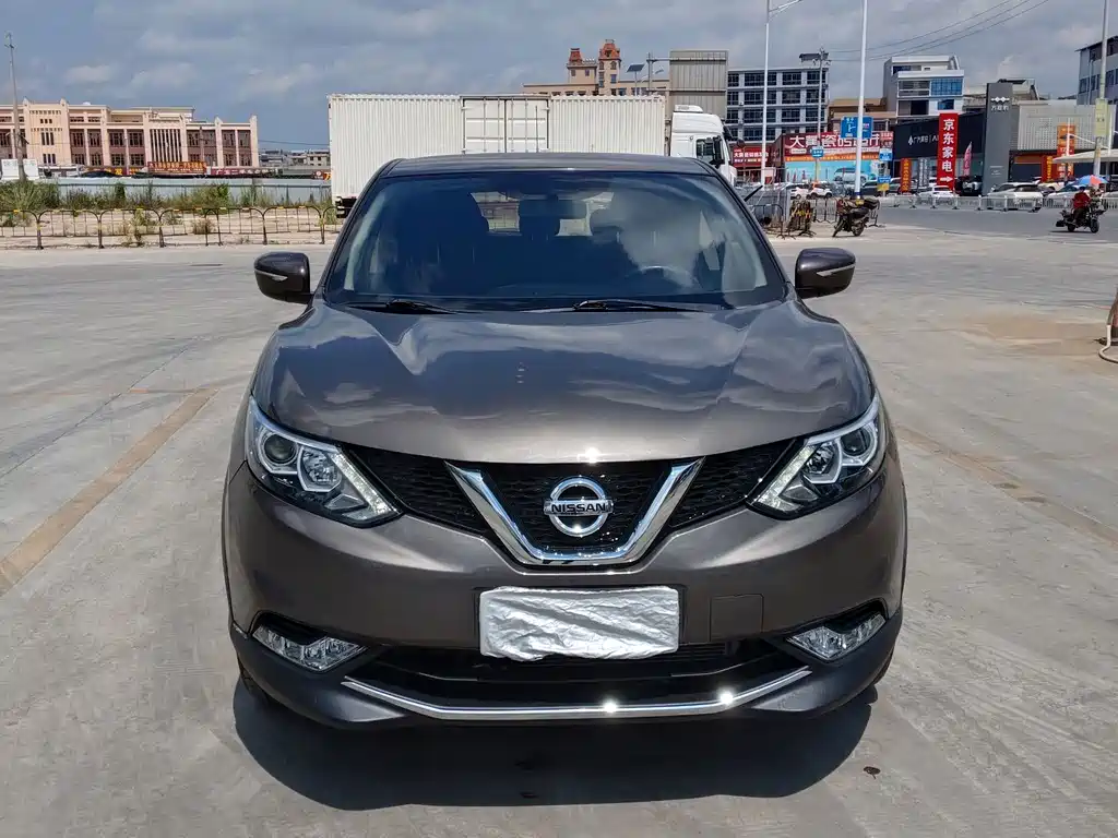 Nissan Qashqai — миниатюра 3