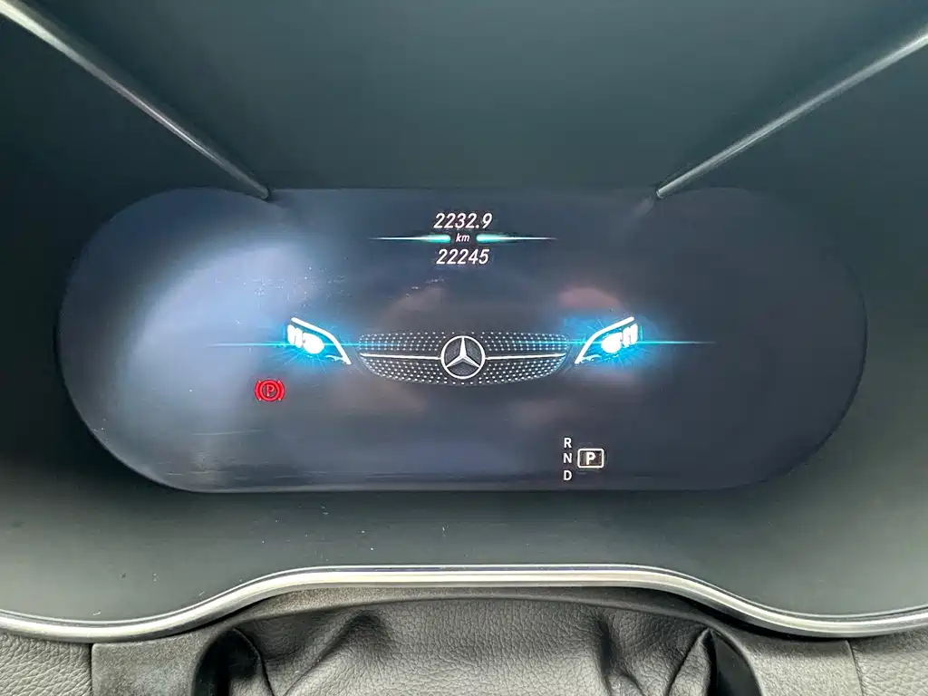 Mercedes-Benz C-Class (Import) — миниатюра 20