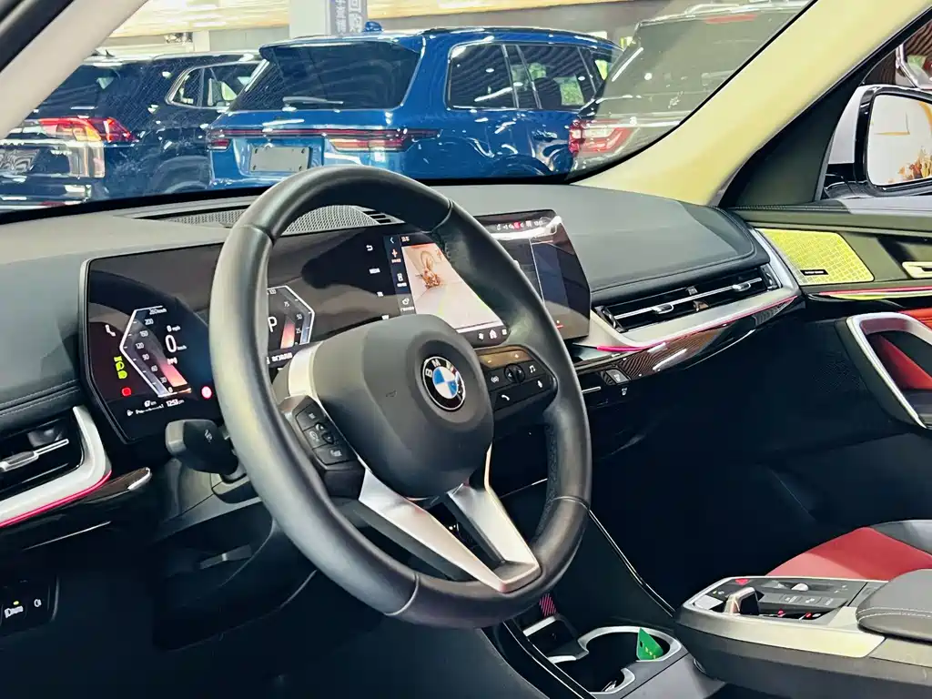 BMW X1 — миниатюра 9