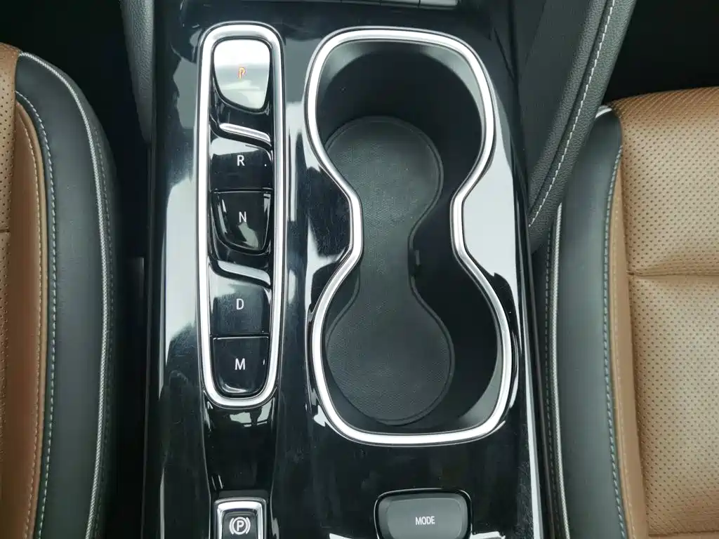 Buick Envision S — миниатюра 13