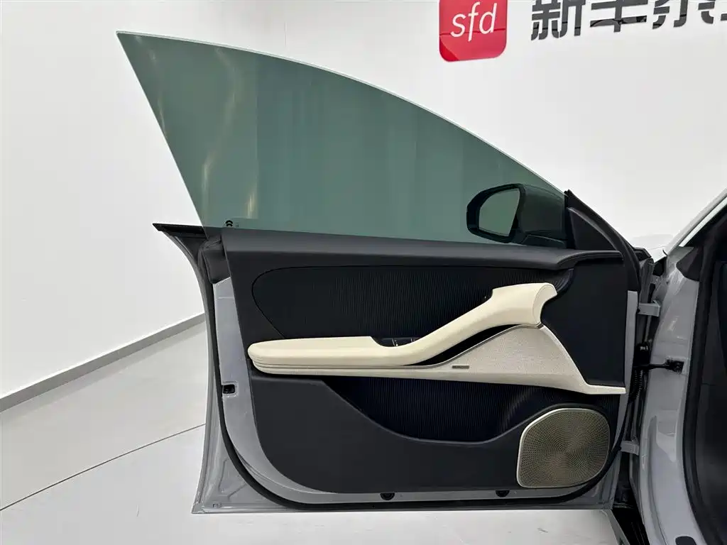 NIO ET5 2025 75kWh