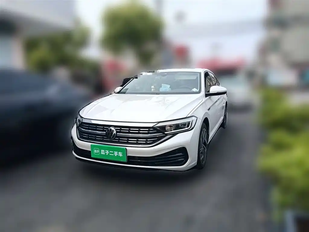 Volkswagen Sagitar 2023