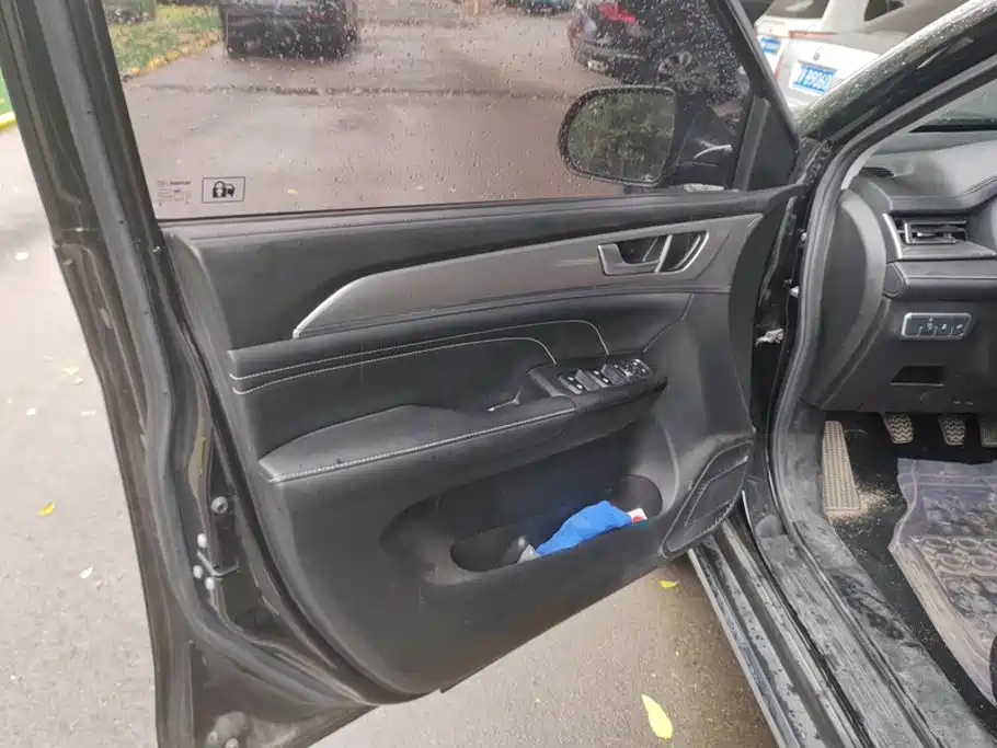 Haval M6 — миниатюра 7