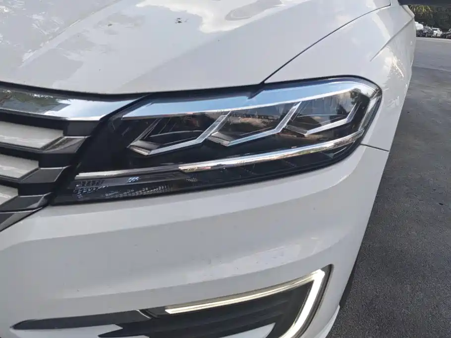 Volkswagen Lavida Pure Electric — миниатюра 5