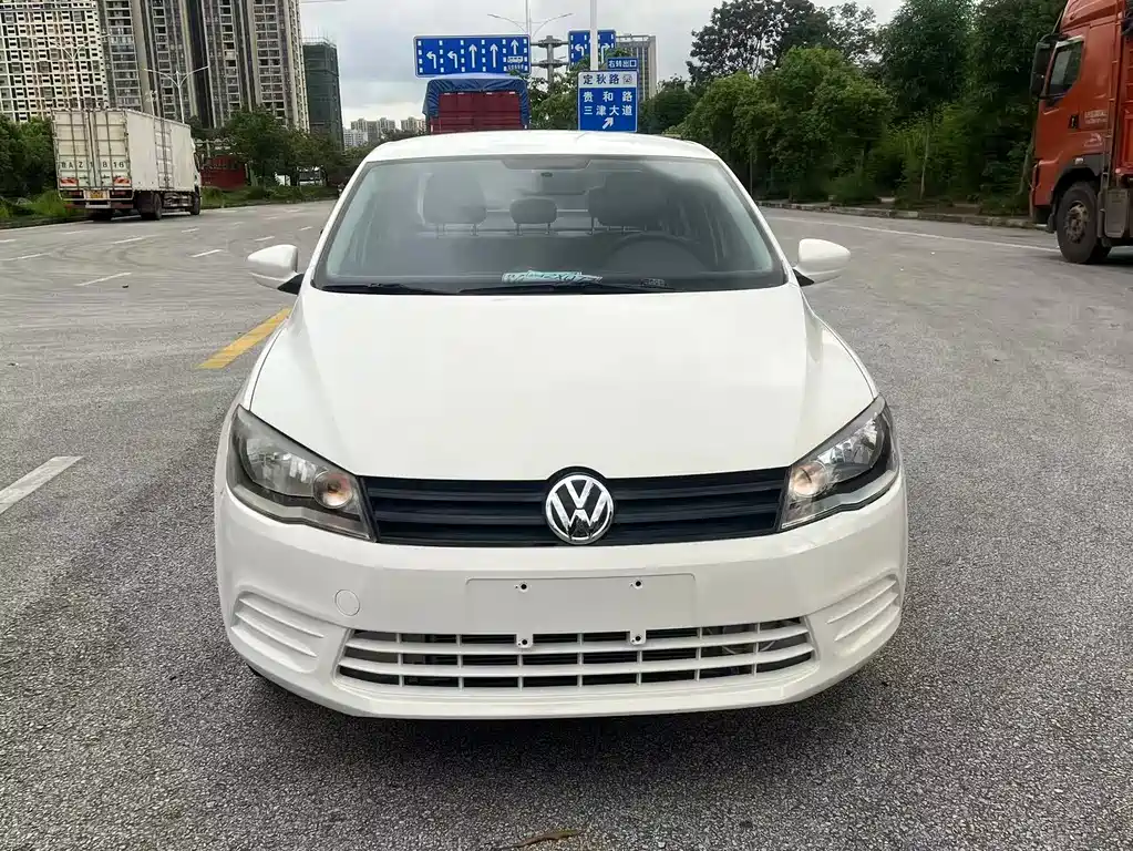 Volkswagen Jetta 1.4L Manual Fashion Type, фото 2