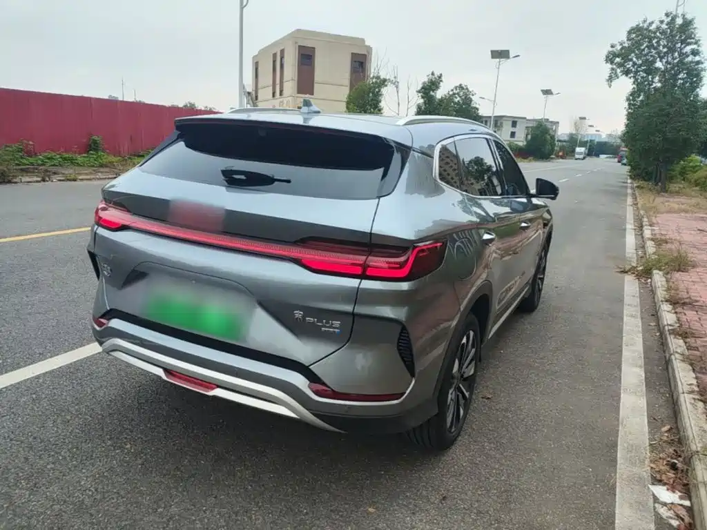 BYD PLUS New Energy — миниатюра 7