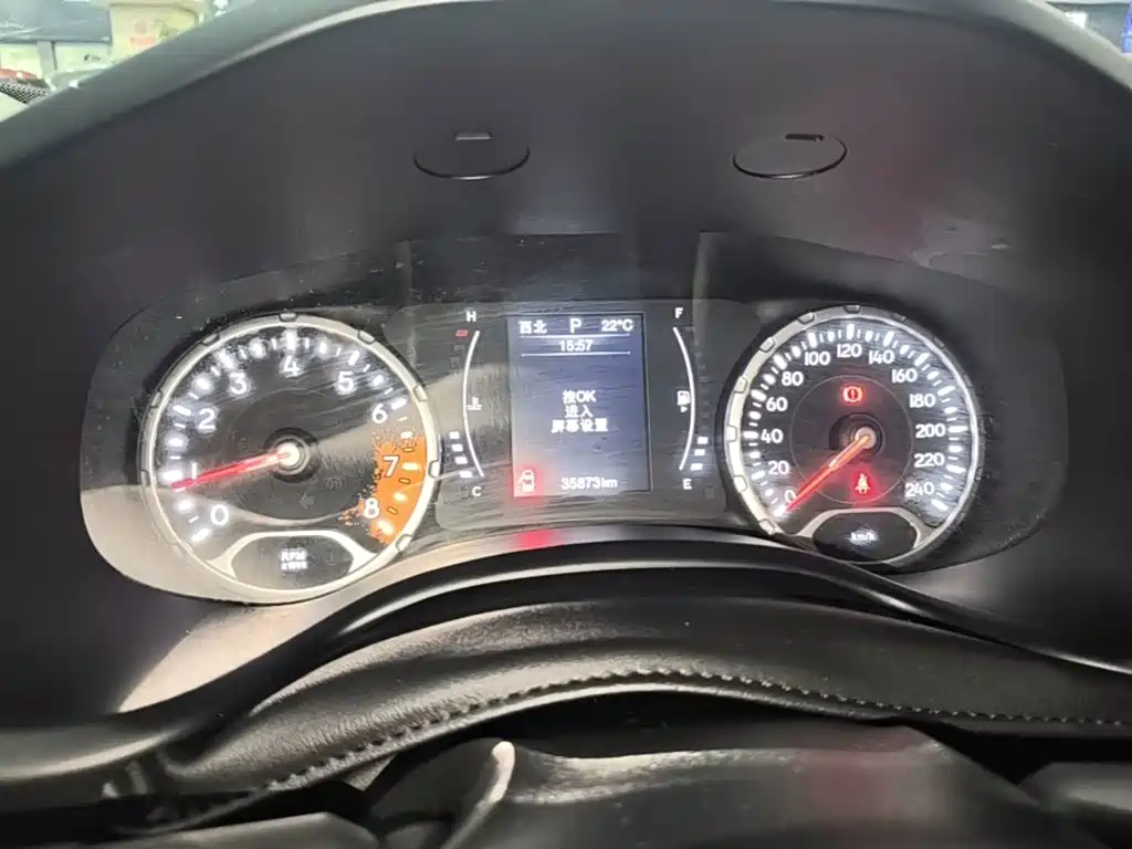 Jeep Renegade — миниатюра 12