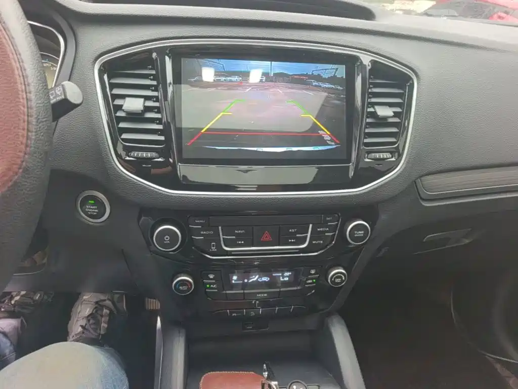 Geely Vision X6 — миниатюра 13