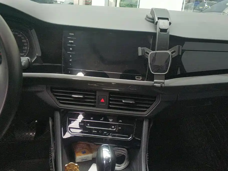 Volkswagen Bora — миниатюра 13