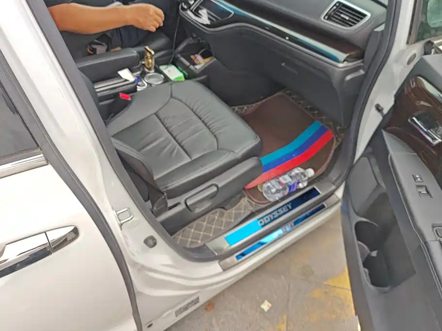 Honda Odyssey — миниатюра 8