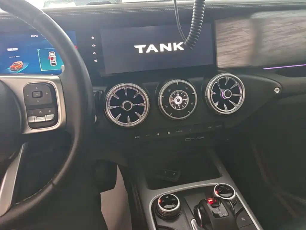 Tank Tank 300 — миниатюра 13