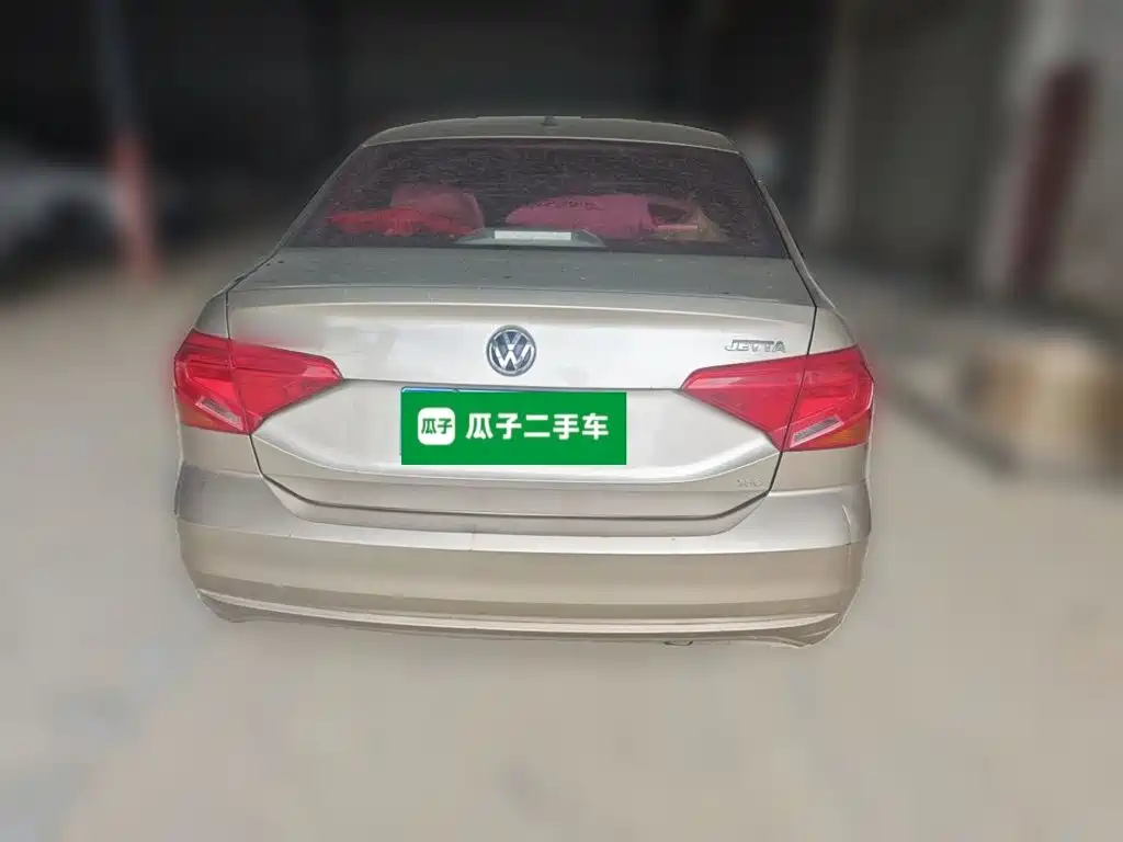 Volkswagen Jetta — миниатюра 3