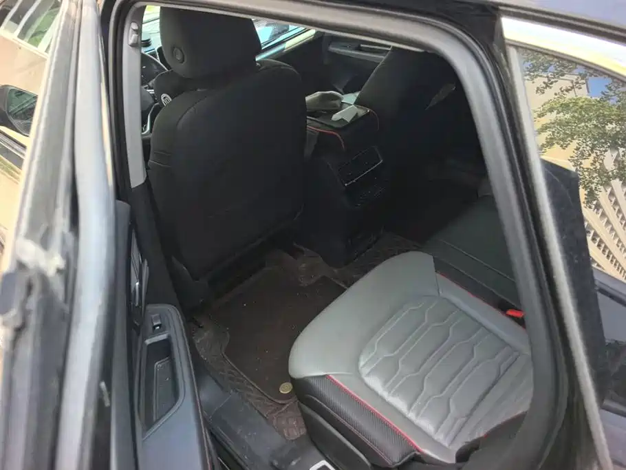 Volkswagen Teramont — миниатюра 11
