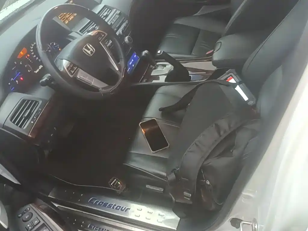 Honda Crosstour — миниатюра 15