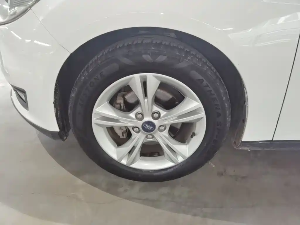 Ford Focus — миниатюра 23
