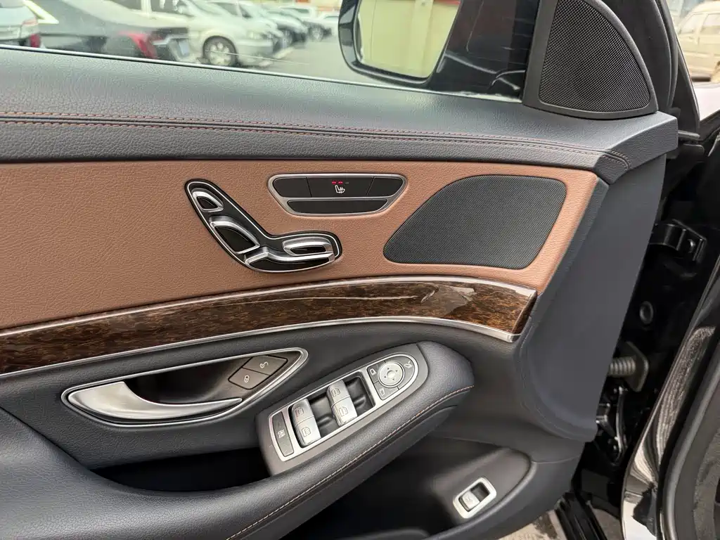 Mercedes-Benz S-Class — миниатюра 5