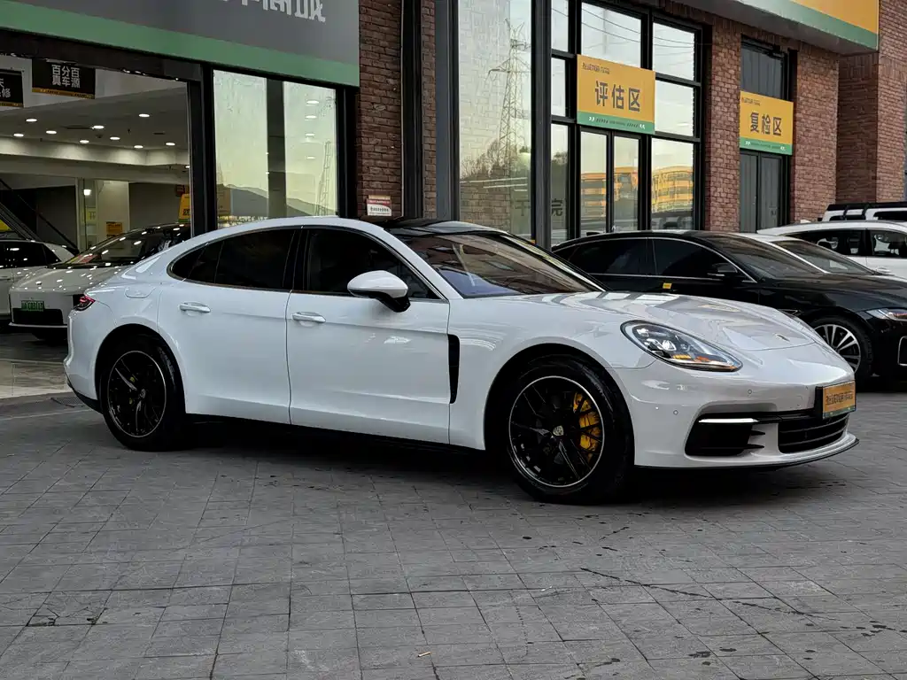 Porsche Panamera 2017 Panamera 3.0T