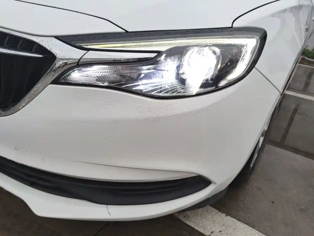 Buick Excelle — миниатюра 24