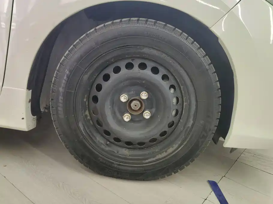 Honda Fit — миниатюра 6