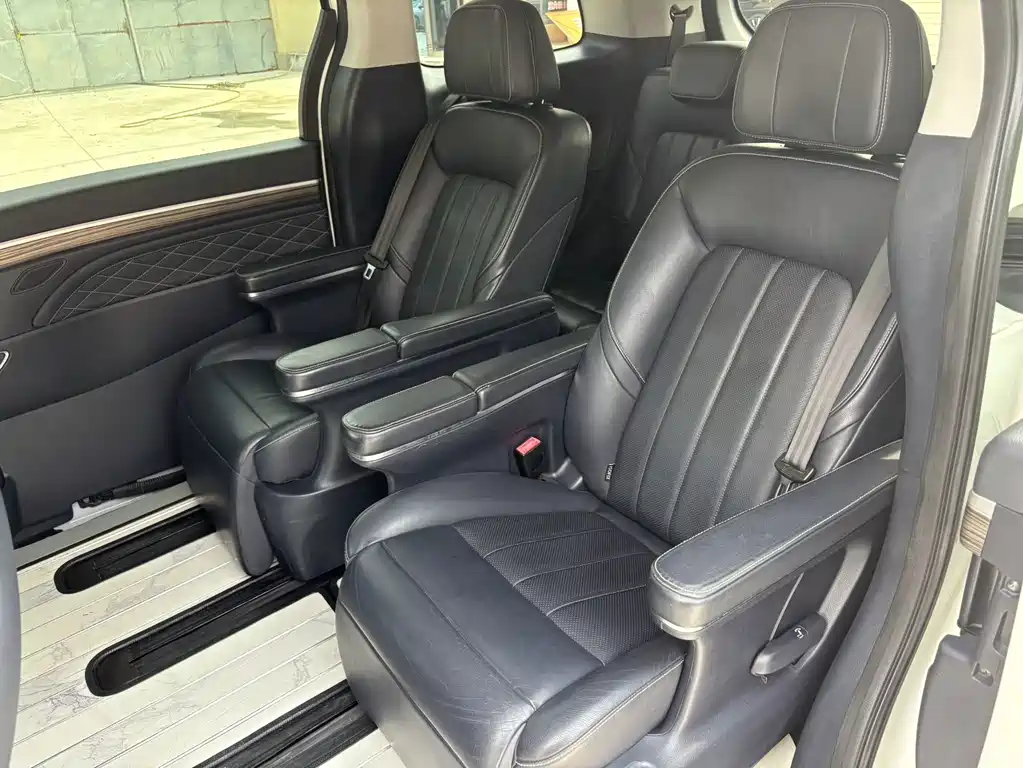 GAC Motor Trumpchi M8 — миниатюра 11