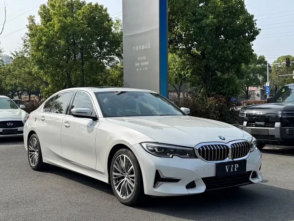 BMW 3 Series — миниатюра 3