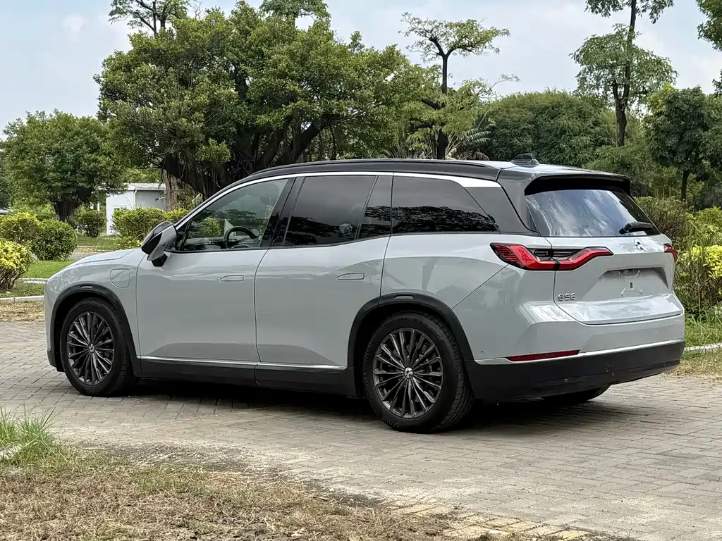 NIO ES8 — миниатюра 15
