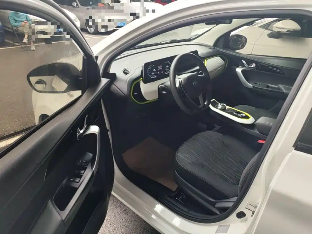 Changan Benben E-Star — миниатюра 16