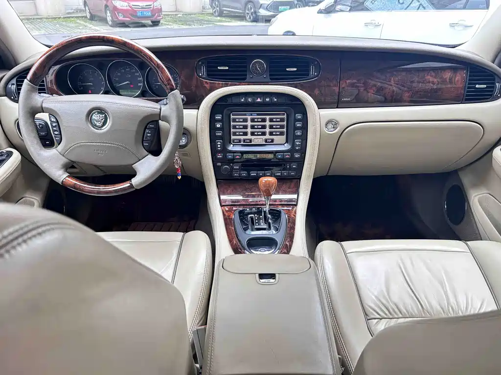 Jaguar XJ 2005 XJ6L 3.0