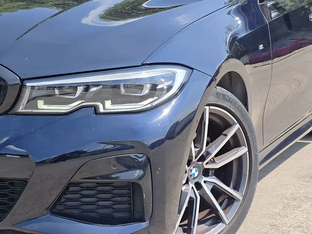 BMW 3 Series — миниатюра 2