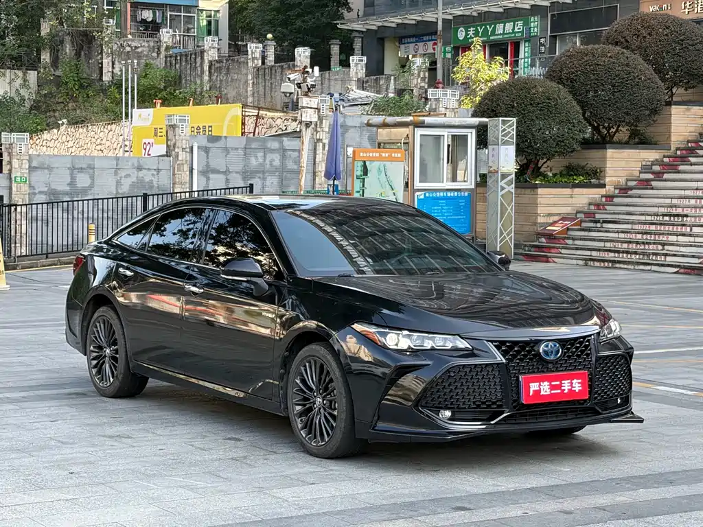 Toyota Avalon — миниатюра 3