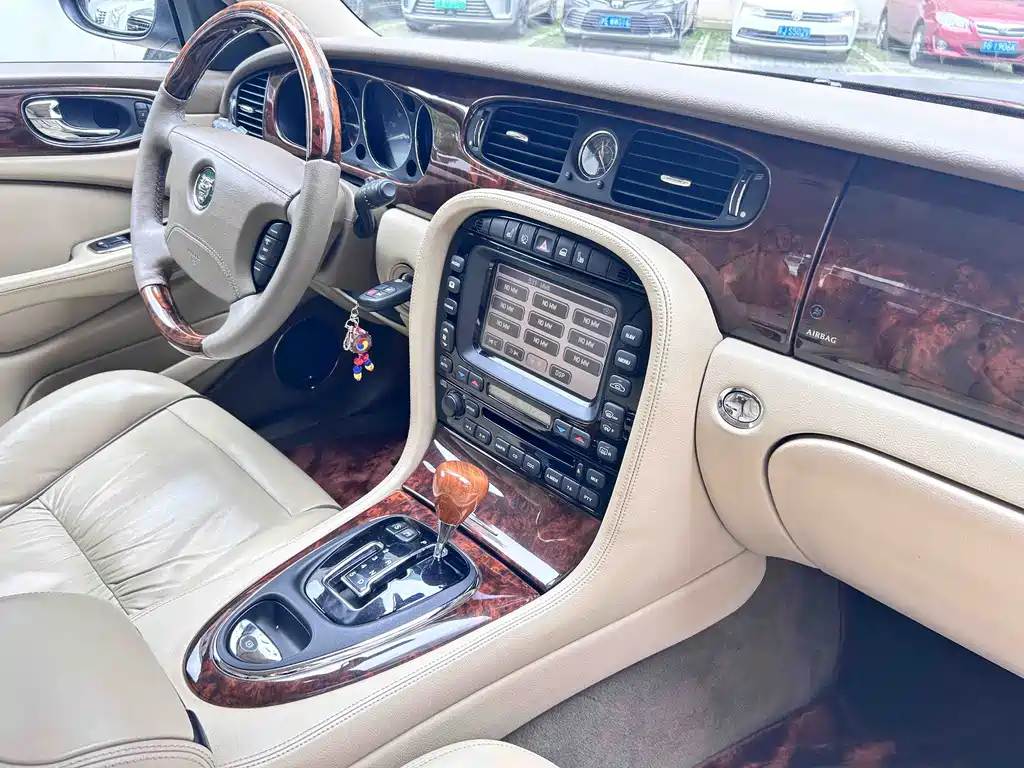Jaguar XJ 2005 XJ6L 3.0