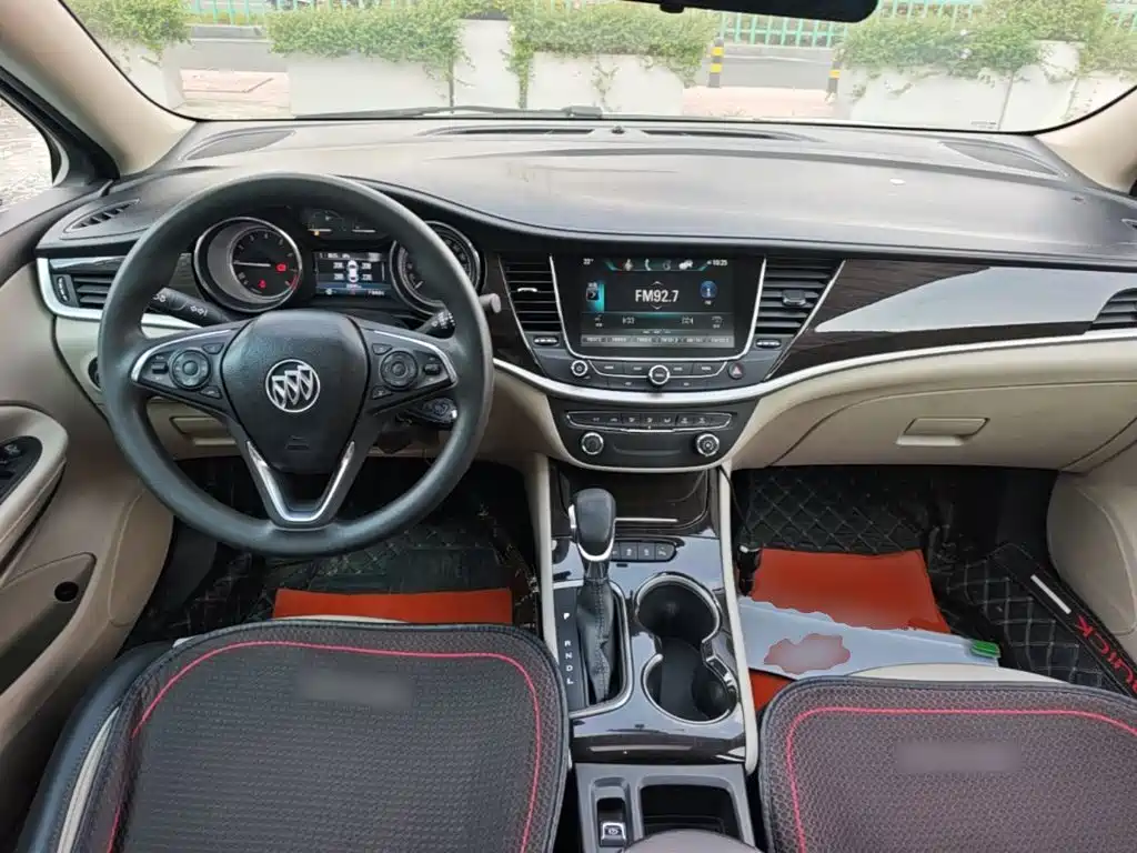 Buick Verano — миниатюра 10