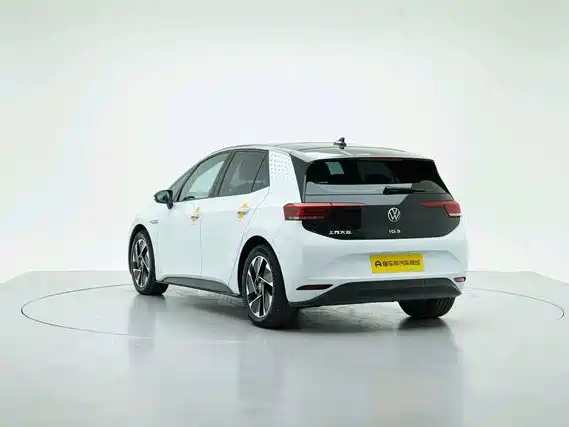 Volkswagen ID.3 — миниатюра 7