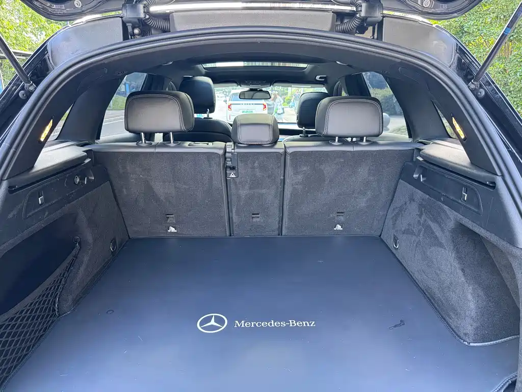 Mercedes-Benz GLC — миниатюра 16