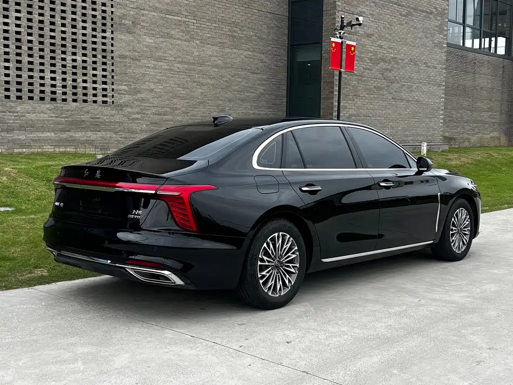 Hongqi Hongqi H5 — миниатюра 10