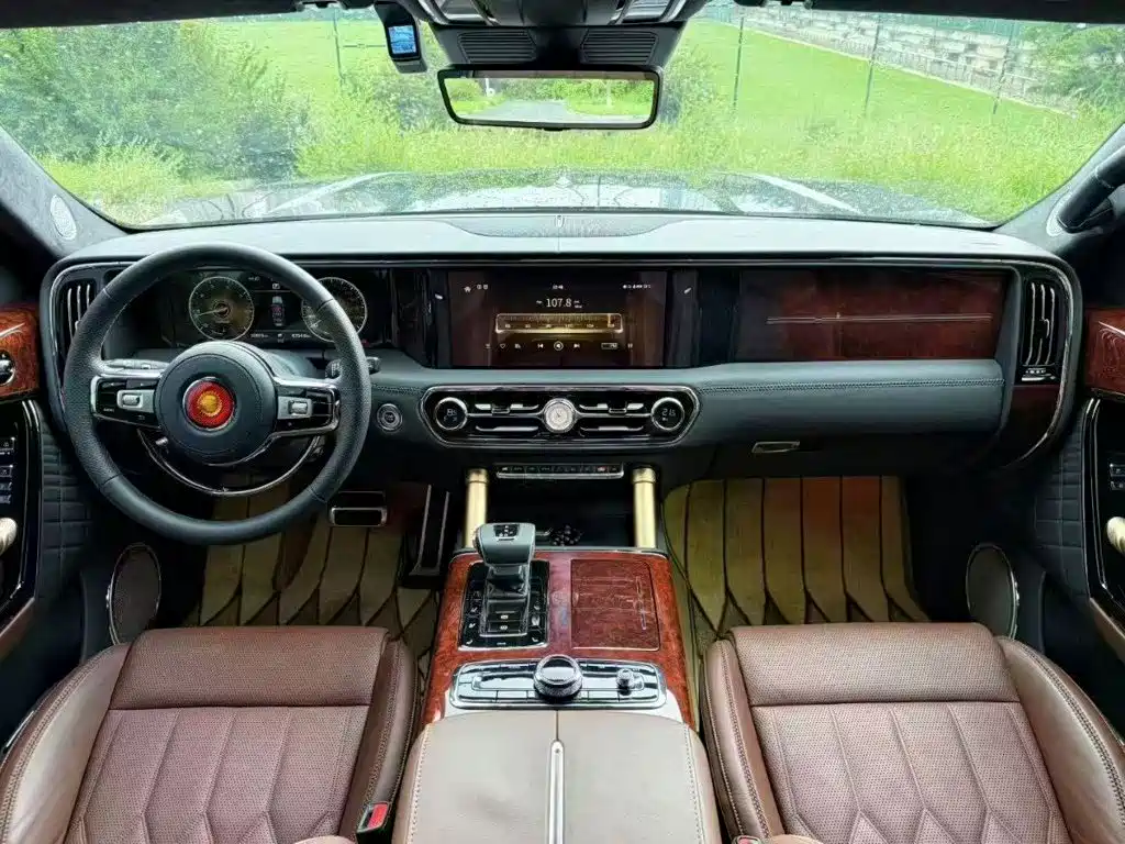 Hongqi Hongqi Golden Sunflower Guoyao — миниатюра 5