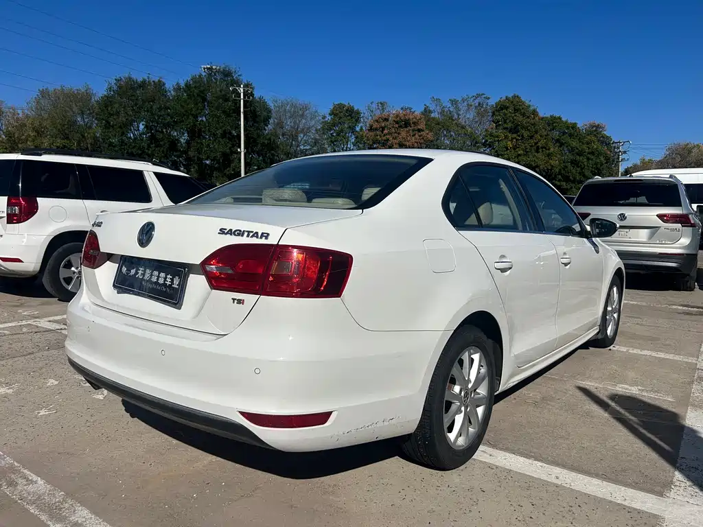Volkswagen Sagitar — миниатюра 6