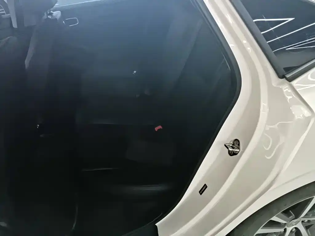 Honda Integra — миниатюра 17
