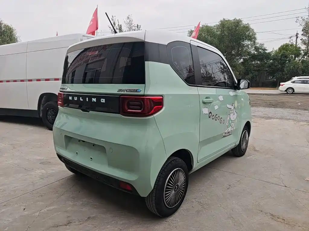 Wuling MINIEV — миниатюра 7