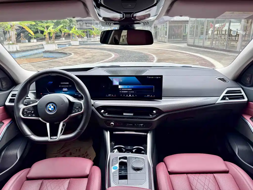 BMW i3 — миниатюра 9