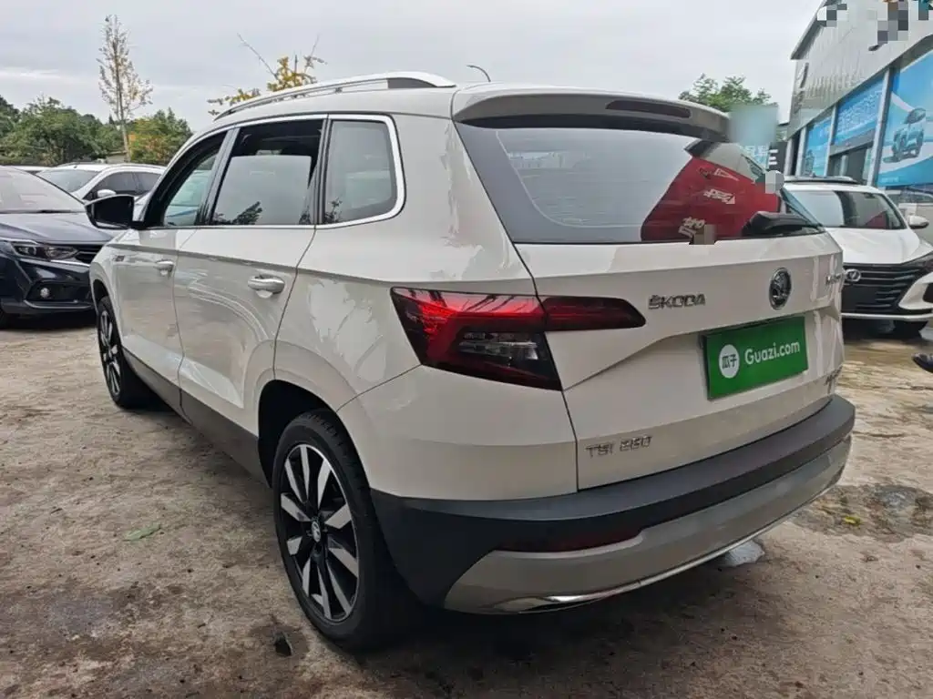 Skoda Karoq — миниатюра 5