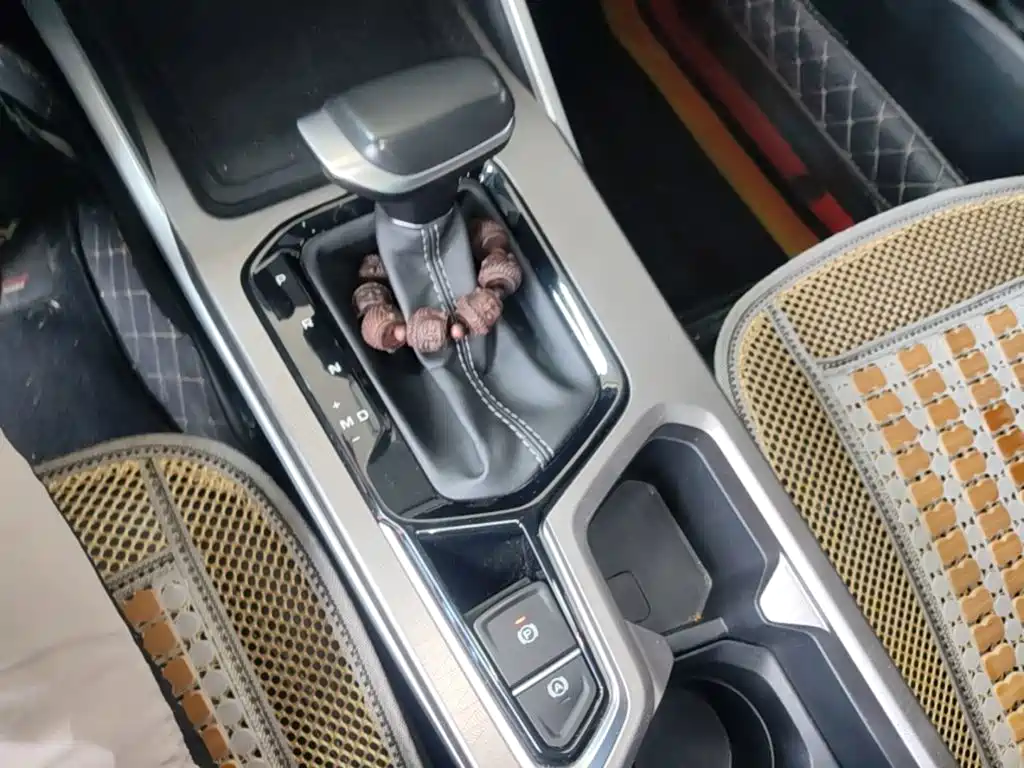 Geely Emgrand — миниатюра 14