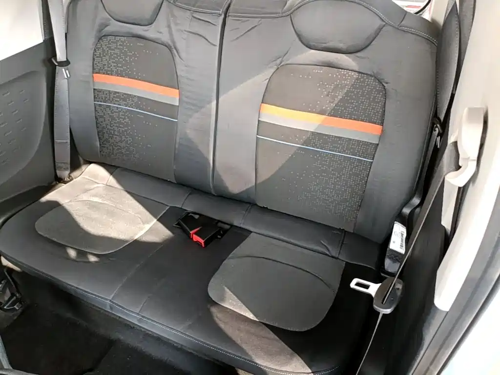 Wuling MINIEV — миниатюра 17