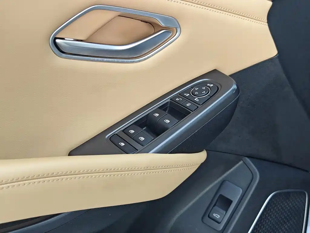 BYD L DM-i — миниатюра 14