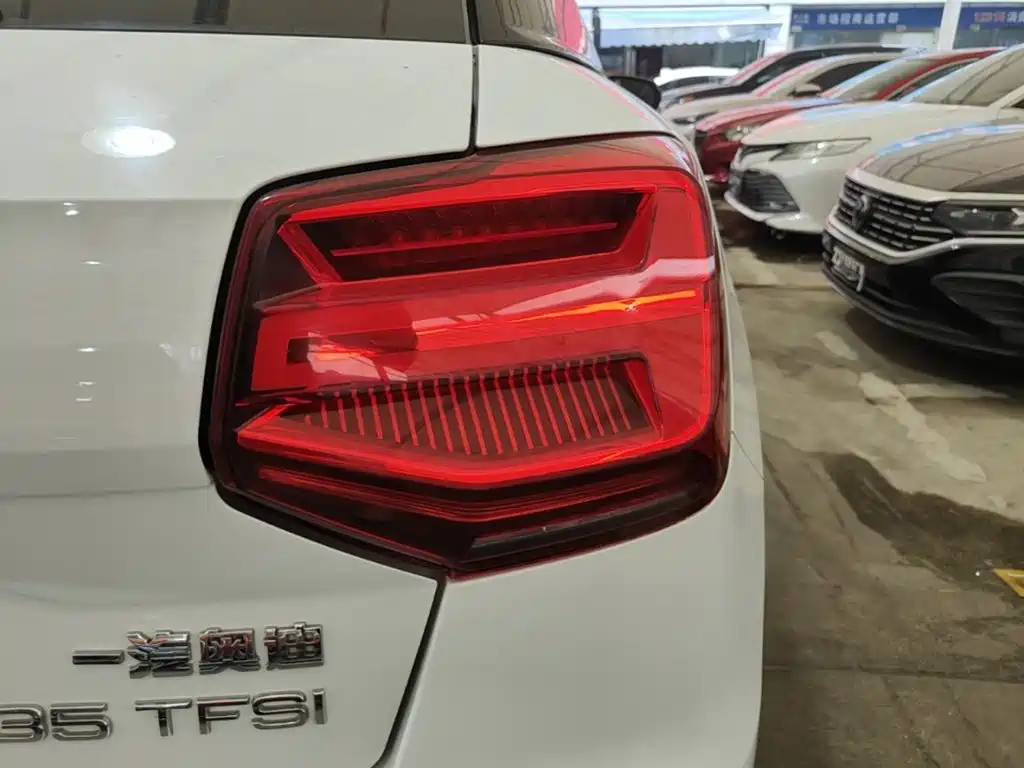 Audi Q2L — миниатюра 8