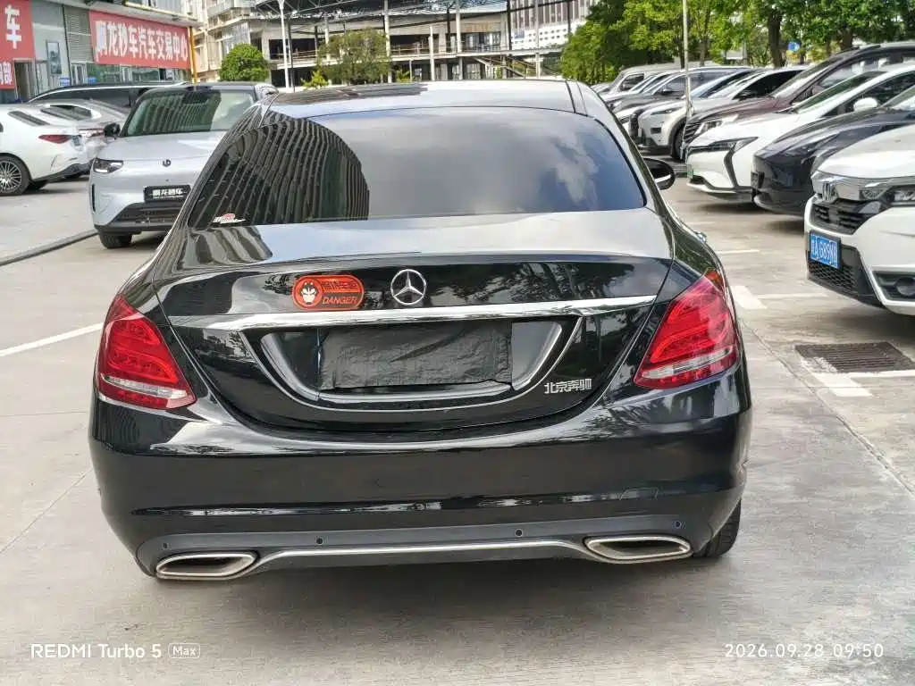 Mercedes-Benz C-Class — миниатюра 8