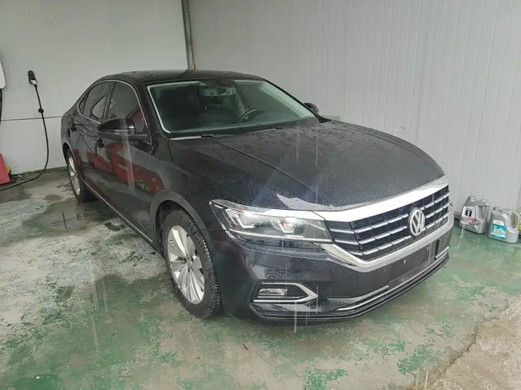 Volkswagen Passat — миниатюра 4