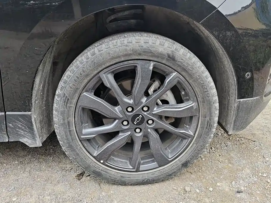 Chevrolet Equinox — миниатюра 6